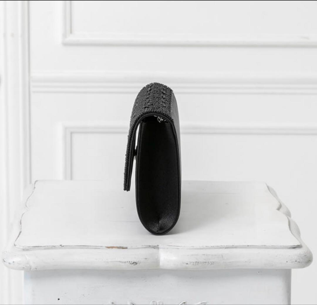 ビーズ刺繍のパーティーバッグ　ブラック