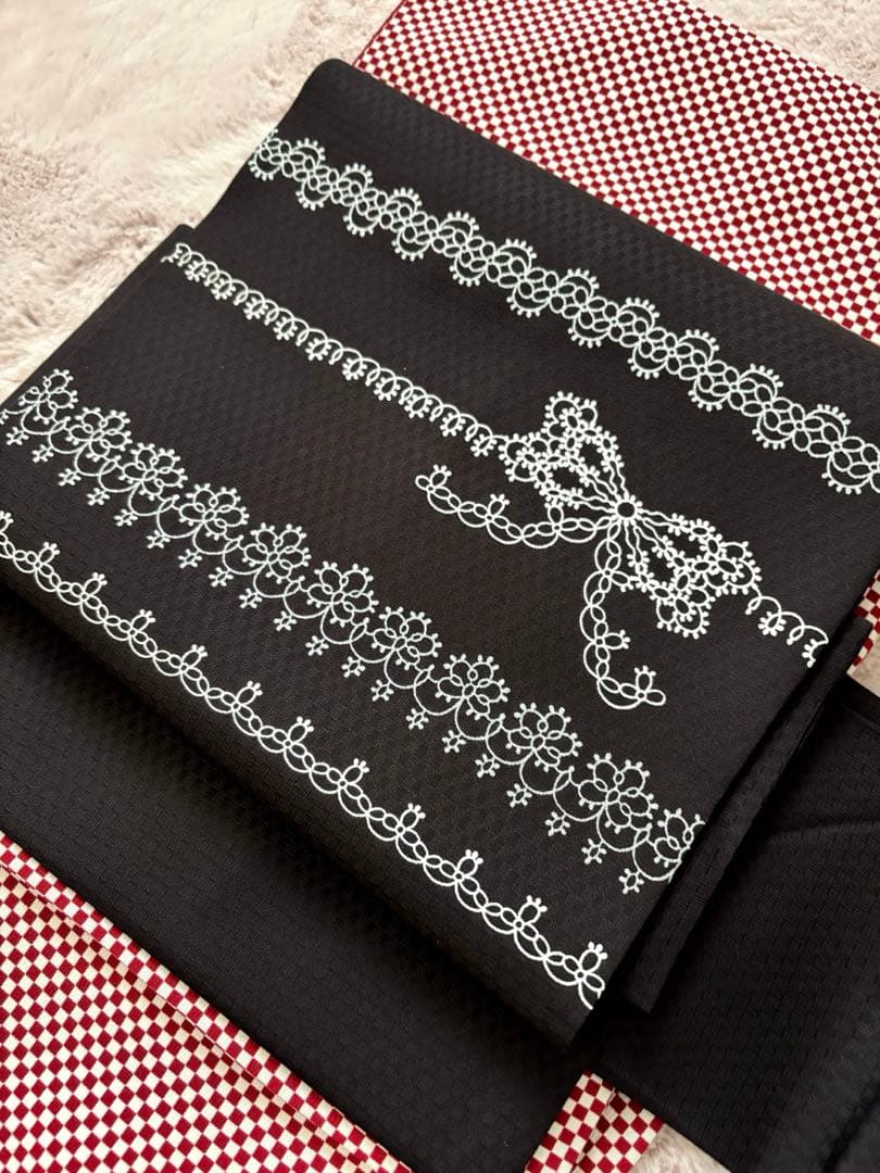 ワイヤーレース柄の名古屋帯　リボン