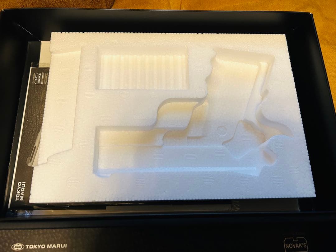 ノ*オ様 V10 Ultra Compact ガスブローバック　新品・未発射　東