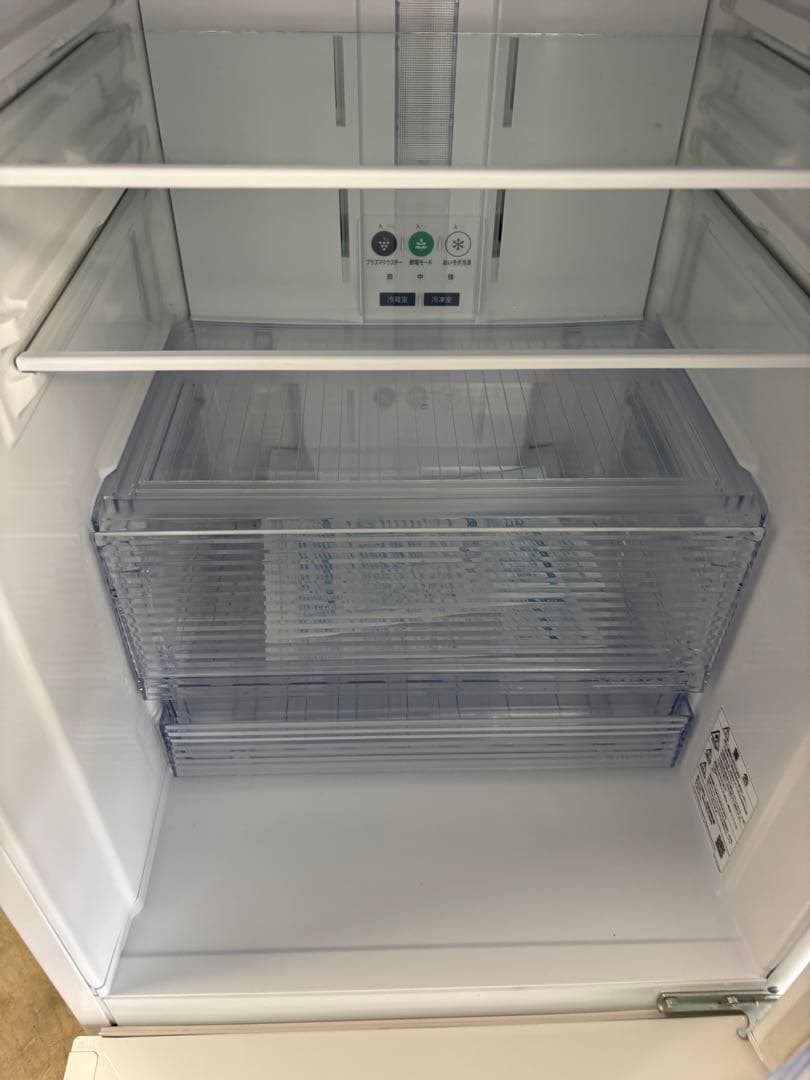 【送料＆設置込み】シャープ 冷蔵庫 SJ-PD28H-W 280L