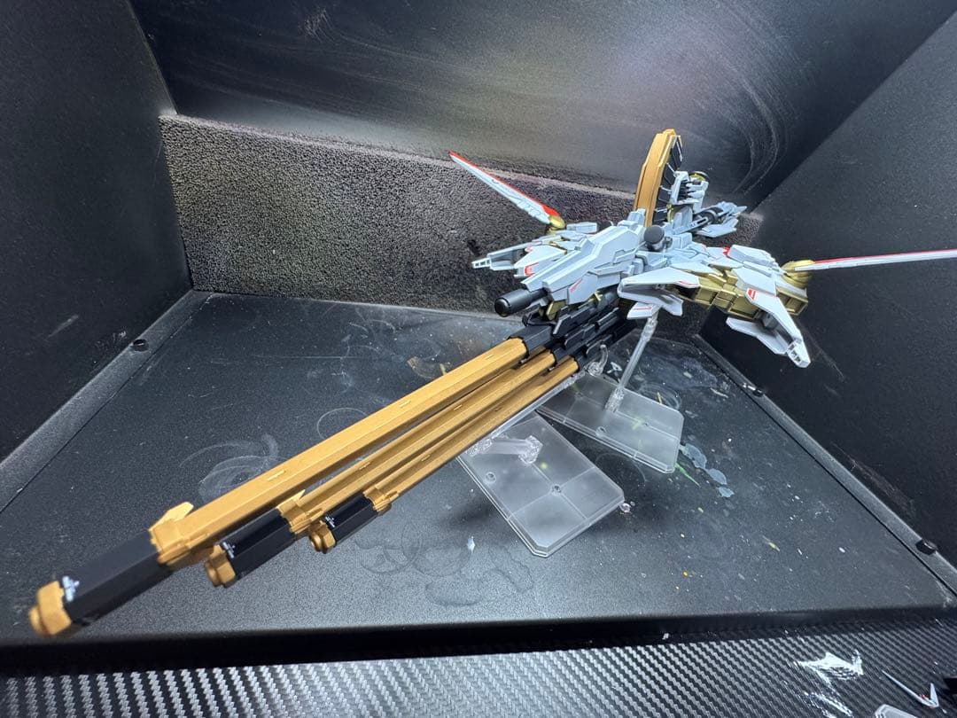 HGCE ディスティニーガンダム　ゼウスシルエット　塗装完成品