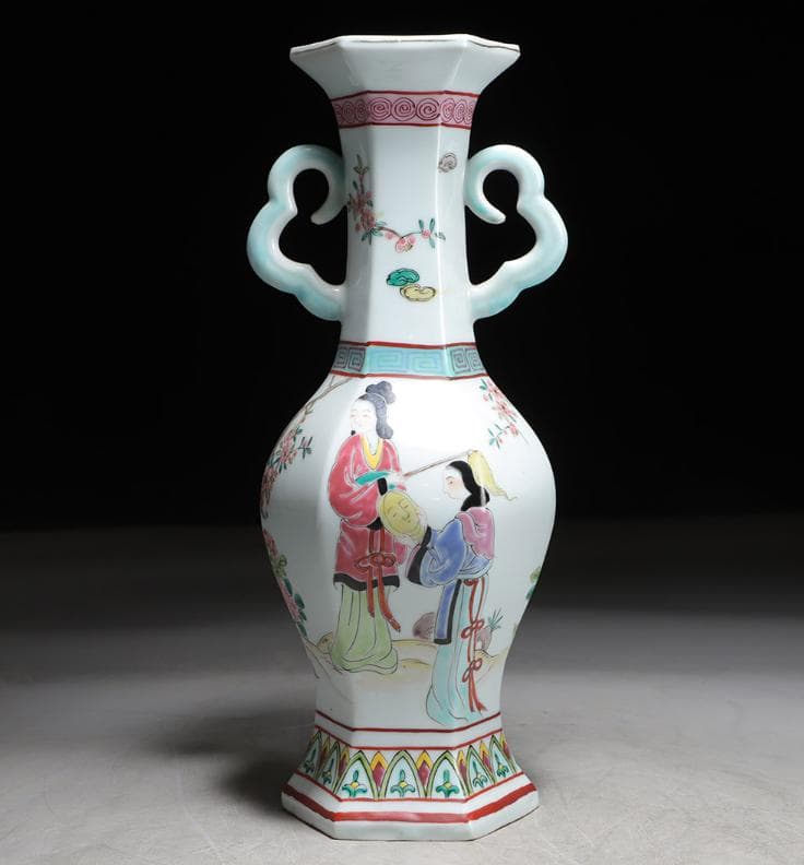 中国美術 景德鎮 花瓶 花器 花入 大清乾隆年製 六角 双耳 合箱 骨董品