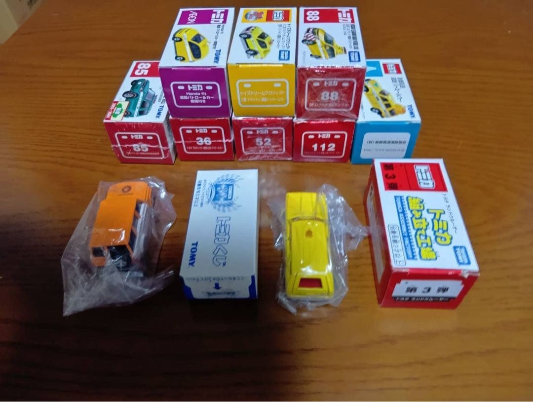 【10台セット】トミカ　トライトン・ハイラックス・　他　四駆・バン　セット