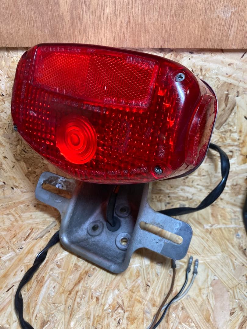 gs400lテールライト　テールブラケット　gs400 gsx400l