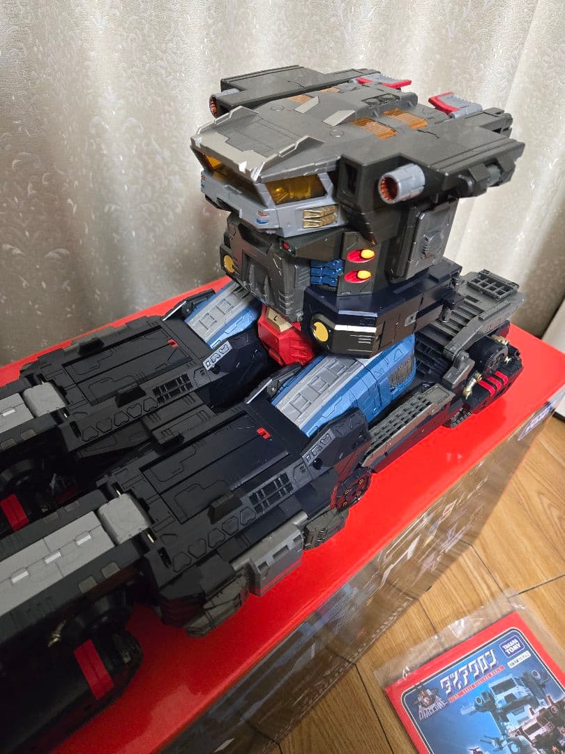 ダイアクロン　ロボットベース　陸上機動戦艦　グランドダイオン