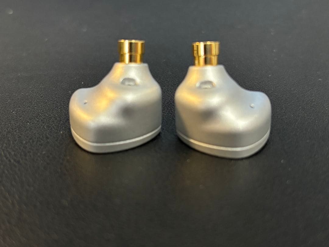 【美品】moondrop aria2　有線イヤホン