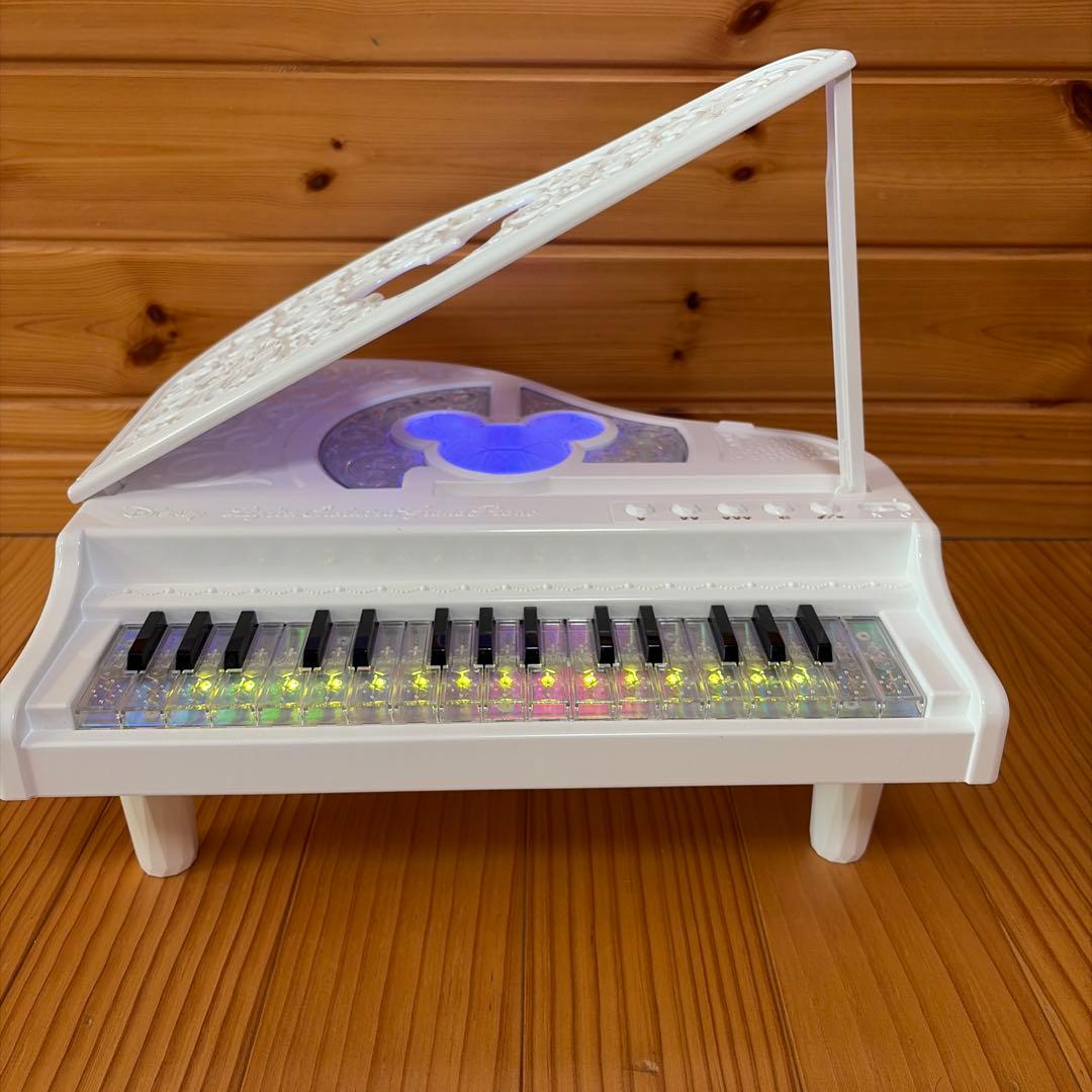 ディズニー　ライト&オーケストラ　グランドピアノ