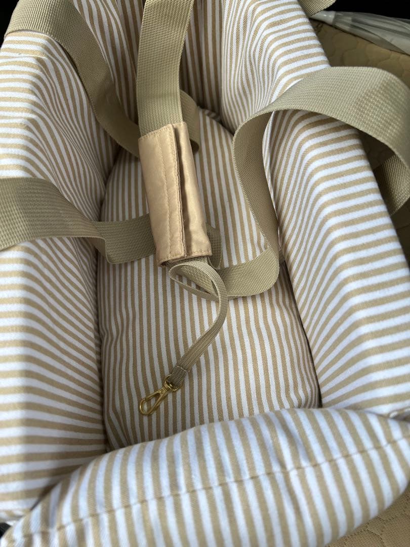 新品⭐︎モンシェリストライプドライブセンターペットベッド　ドライブベッド