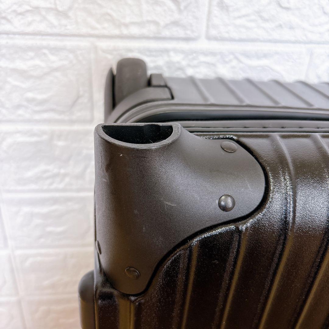 超美品　リモワ サルサ 機内持ち込み キャビントローリー 32L 2輪 ブラック