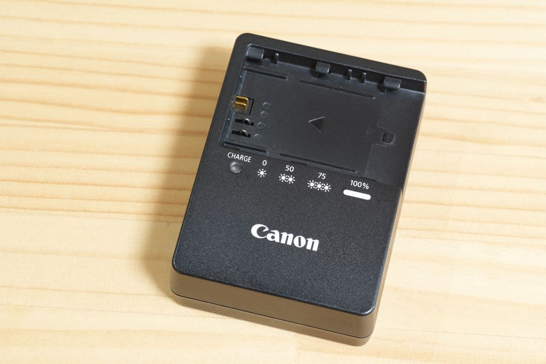 Canon EOS 90D デジタル一眼レフカメラ