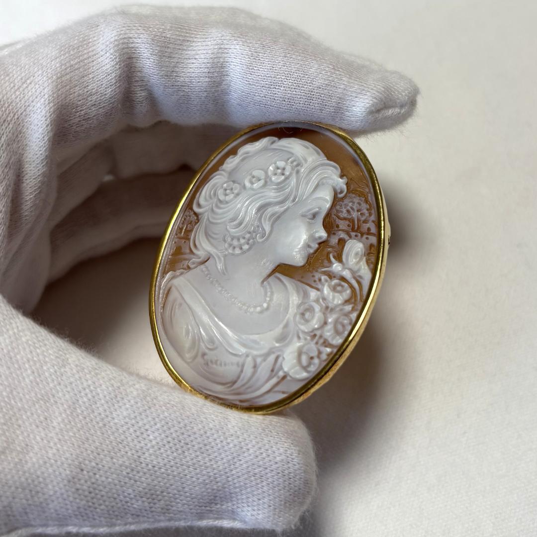 K18 作家もの シェルカメオ ブローチ ペンダントトップ 微笑み 18金