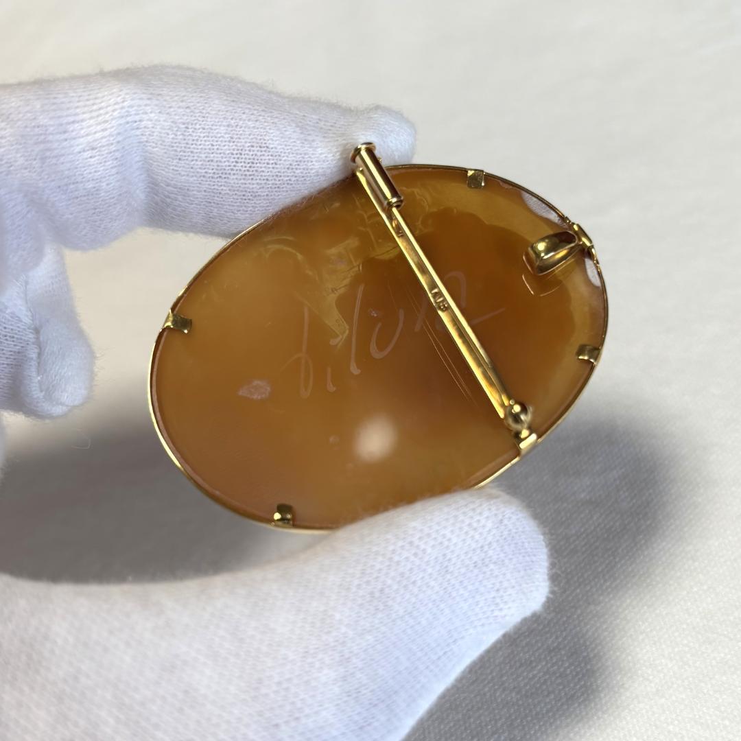 K18 作家もの シェルカメオ ブローチ ペンダントトップ 微笑み 18金