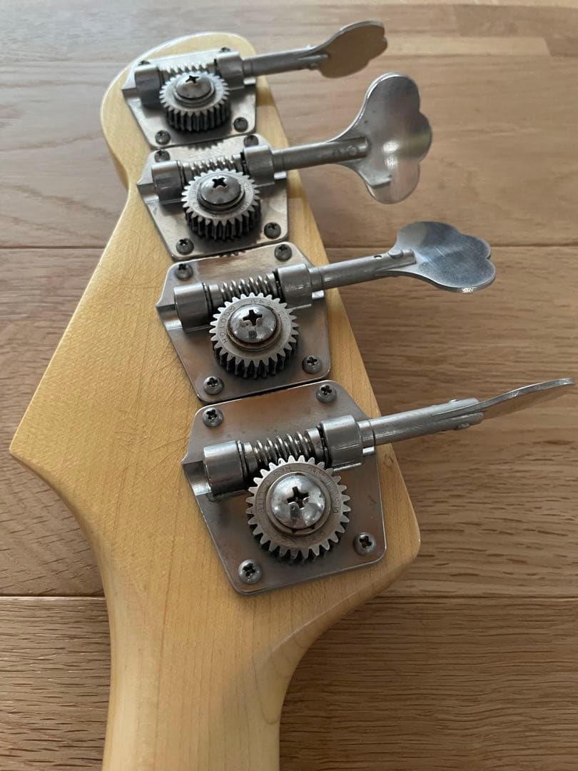 LSL INSTRUMENTS VALENCIA 70s ジャズベース