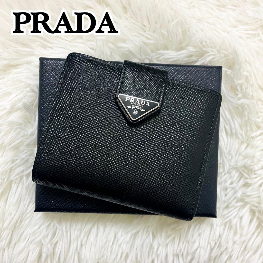 極美✨付属完備✨PRADA 二つ折り財布 サフィアーノ 三角ロゴ レザー 黒