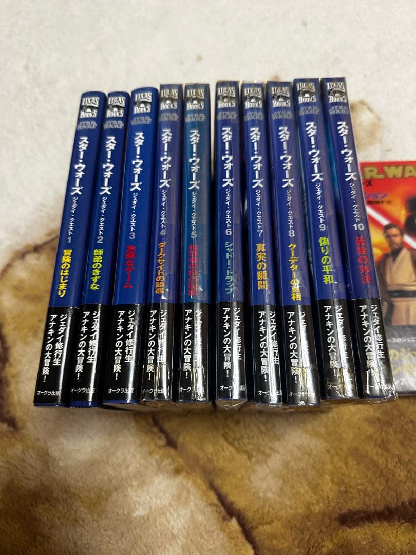 スターウォーズ　レジェンズ小説135冊　アメコミ1冊