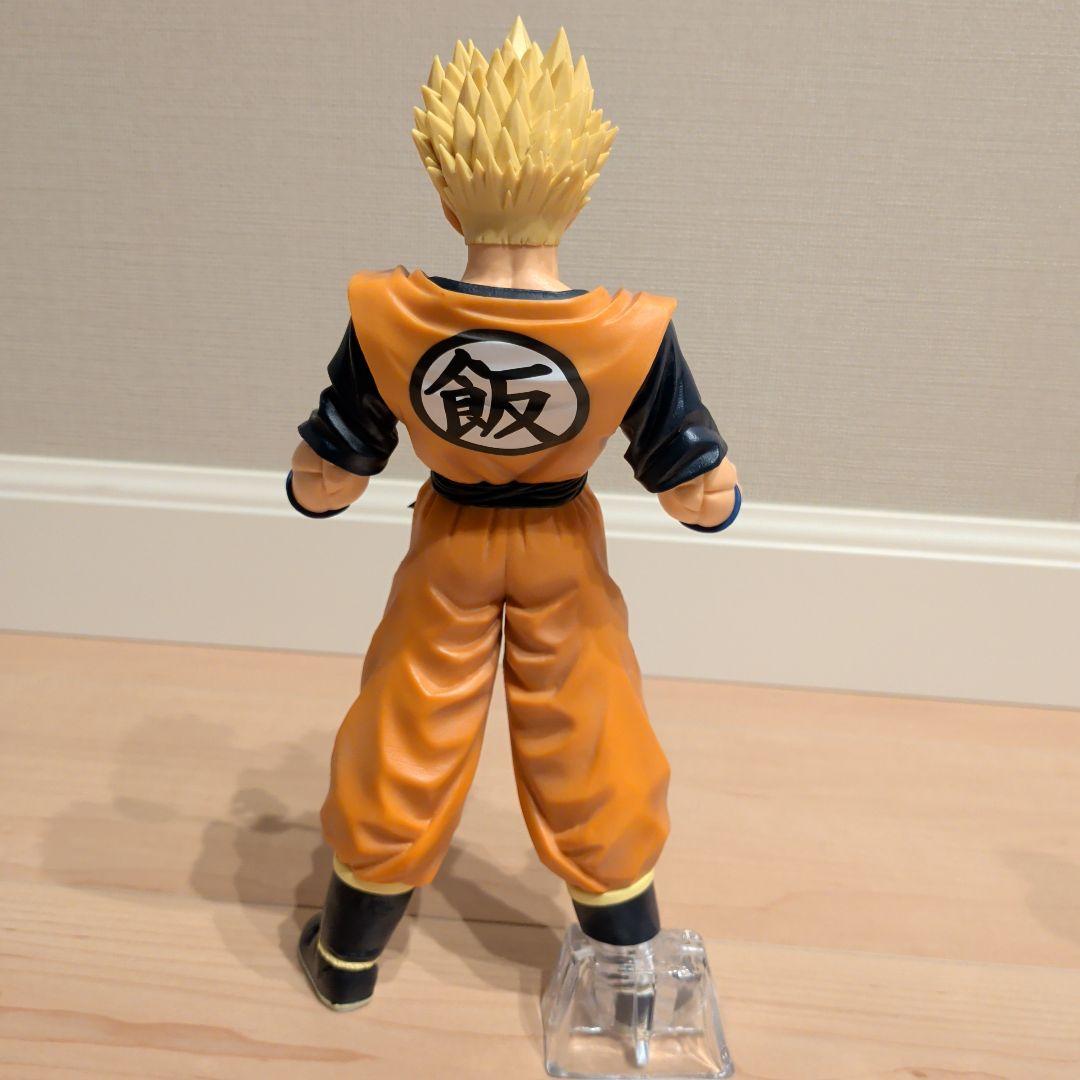 ドラゴンボール　一番くじ　未来への決闘　フィギュア