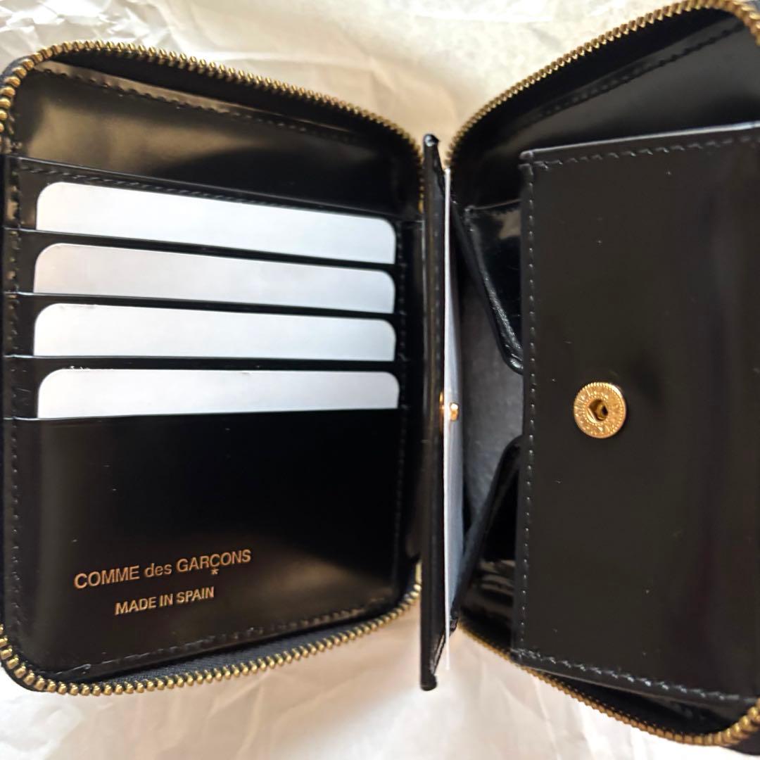 ブルーナ【美品】COMME des GARCONS 2つ折り財布