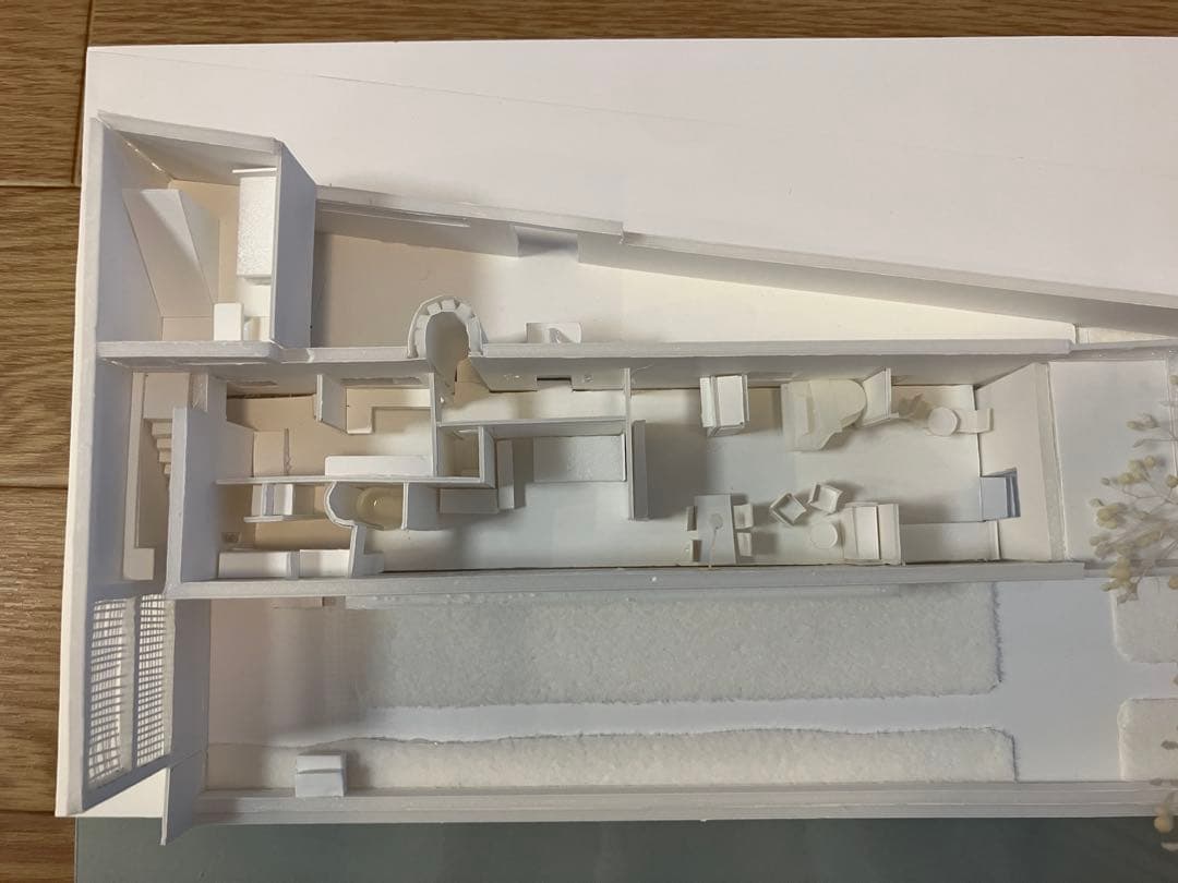 模型　ル・コルビュジエ　母の家　小さな家　1/100
