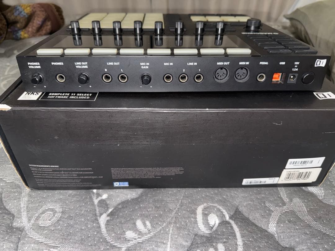 DJ機材 MASCHINE MK3