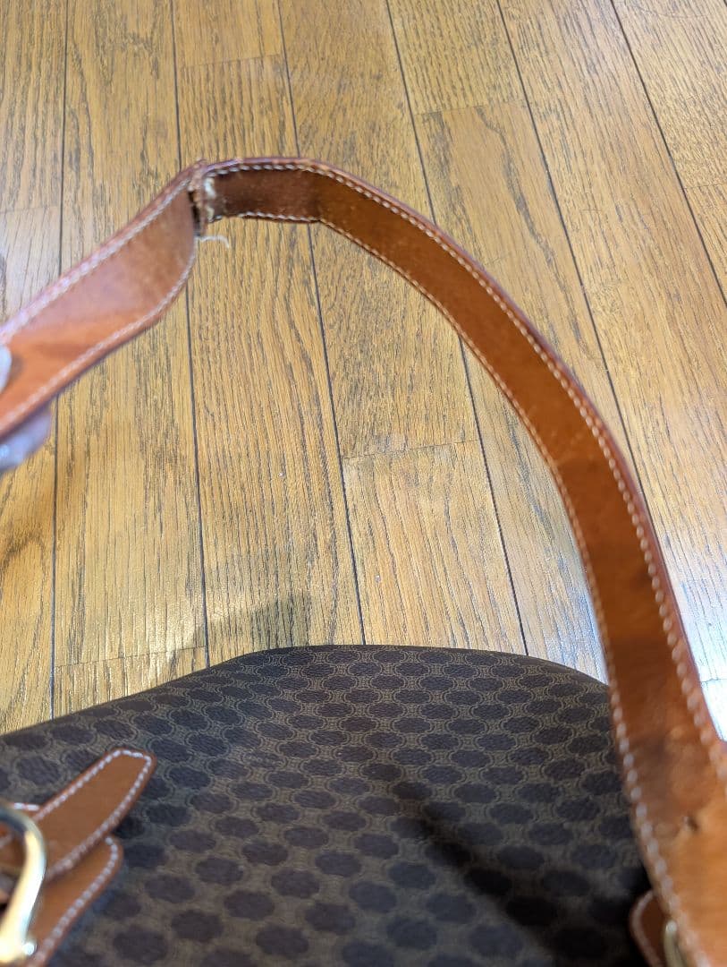 CELINE　 ブラウン　レザー　ショルダー　バッグ