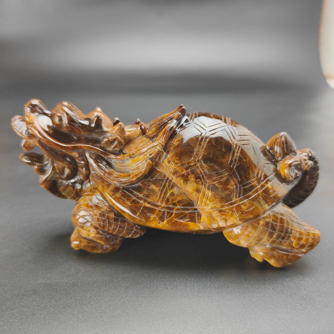 超美品　タイガーアイ　虎目石で作った龍亀(ロングイ)　天然石　風水　開運　龍　亀