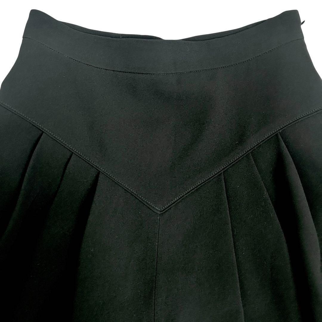 【美品】ミュウミュウ　miu miu フレアスカート　黒　ブラック　38
