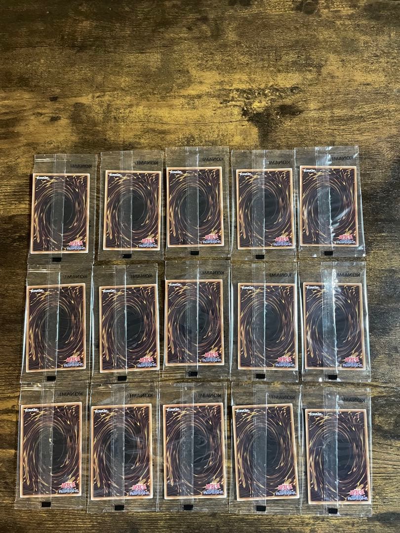 遊戯王　青眼の白龍 サンスター　コラボカード　15枚セット！