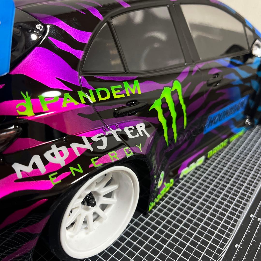 アディクション　grカローラ