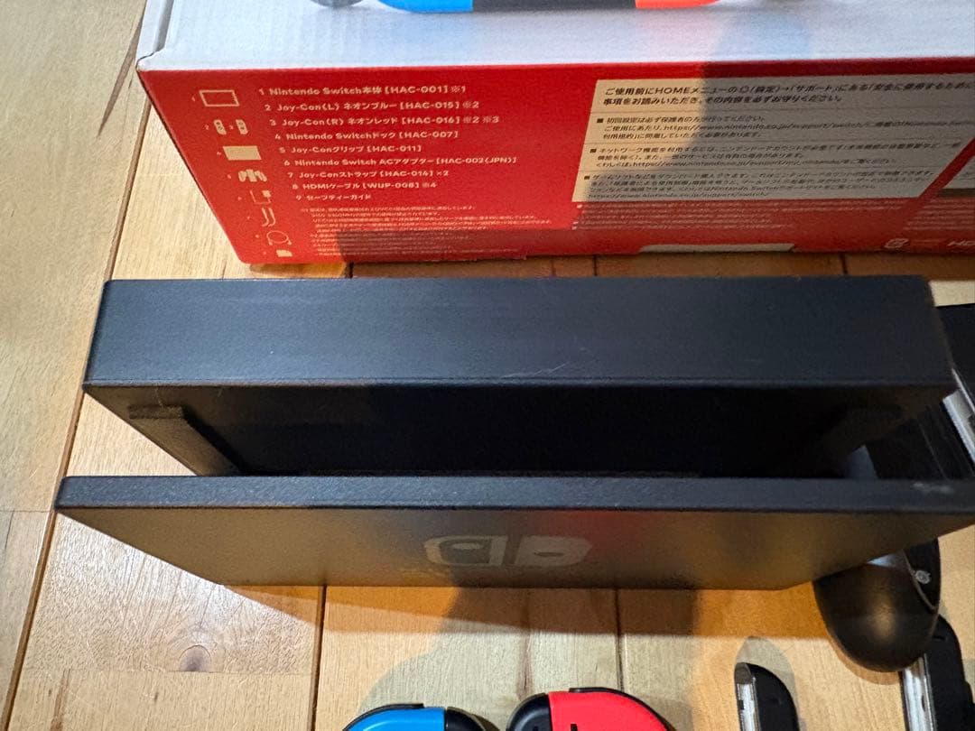 美品 Nintendo Switch ネオングリーン/ネオンピンク 本体