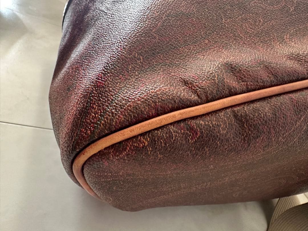 Etro 「10DANCE」内で竹内涼真が持っていた物と同じ型のボストンバッグ