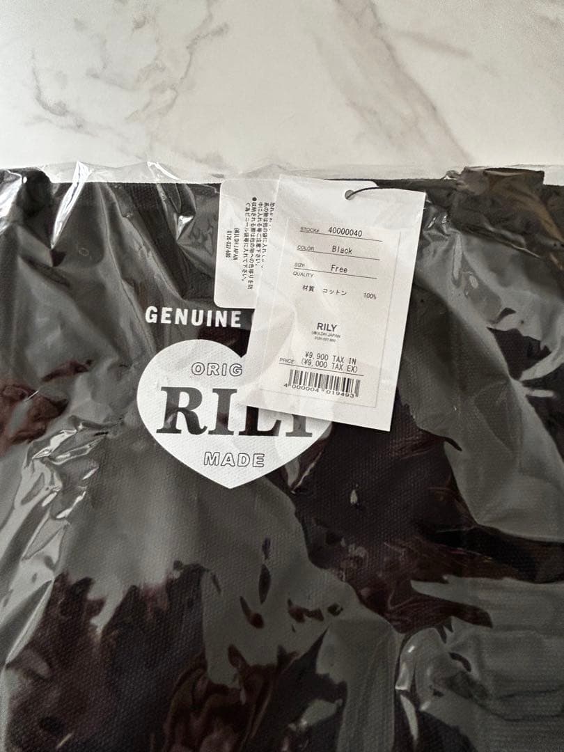 RILY ブラック トートバッグ