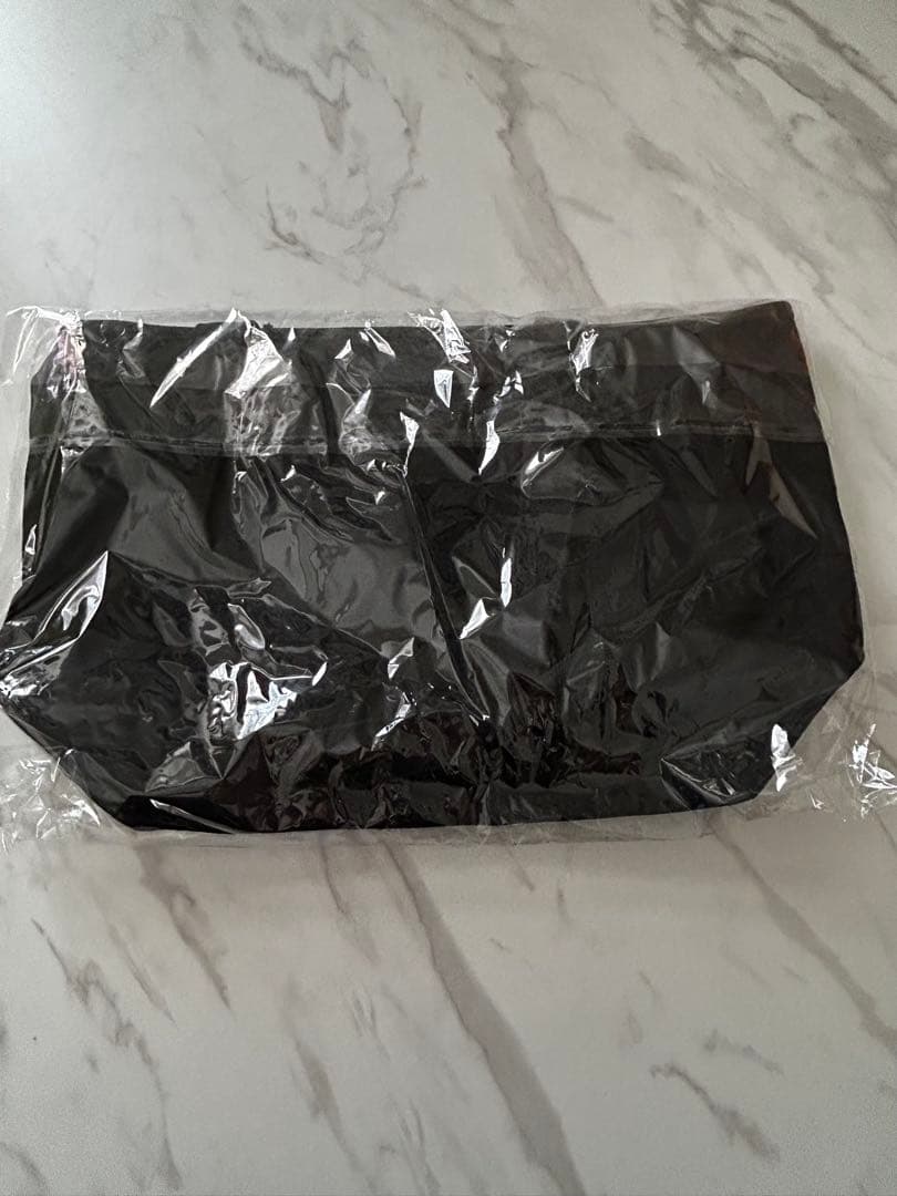 RILY ブラック トートバッグ