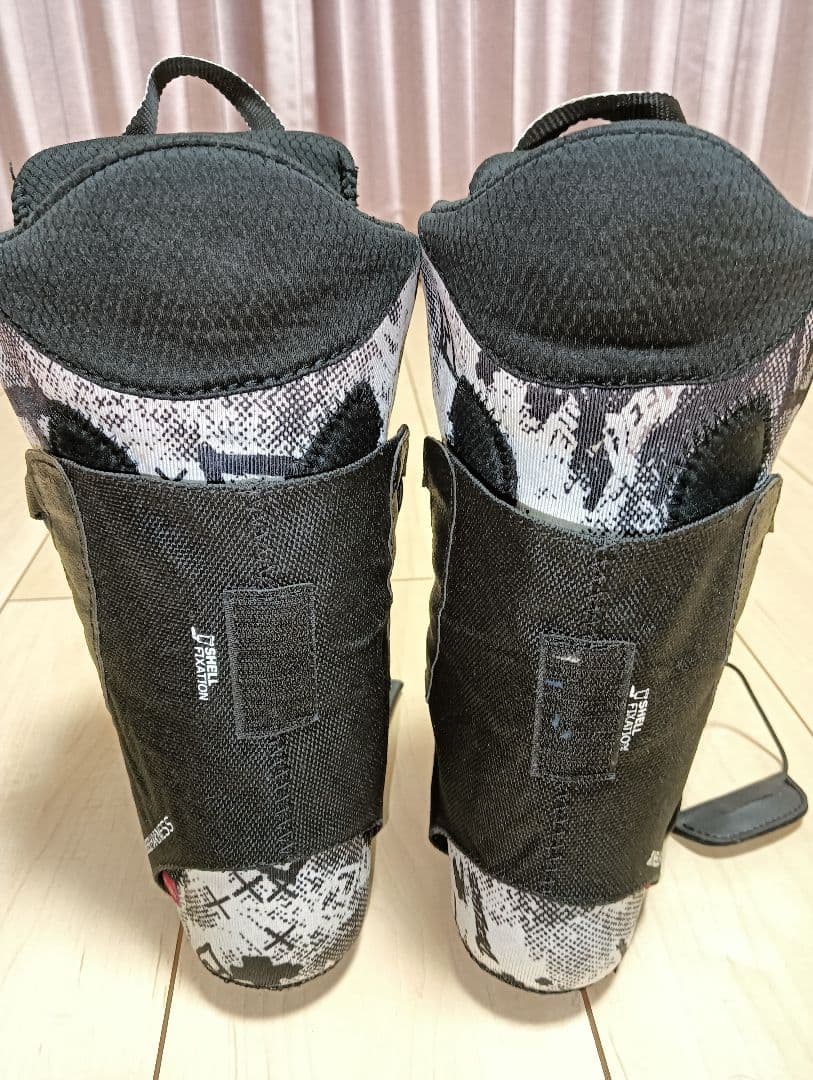 スノーボード DEELUXE EMPIRE 25.5cm