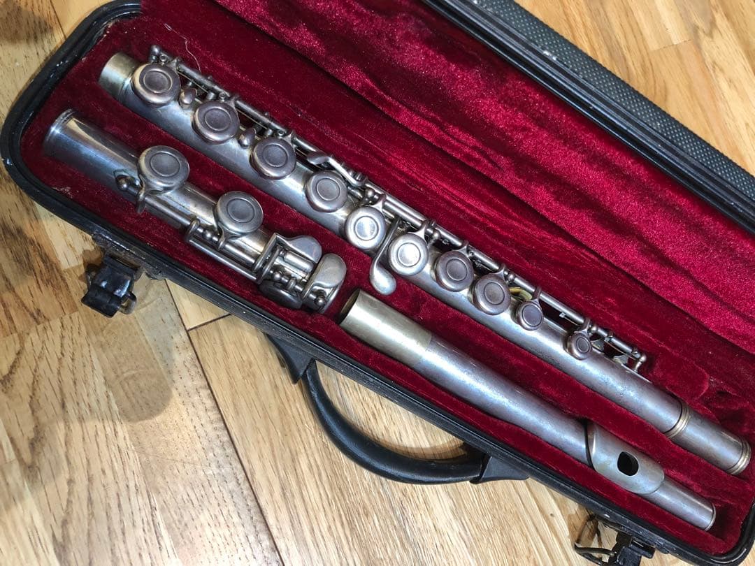 ELKHART フルート 本体 ハードケース付き