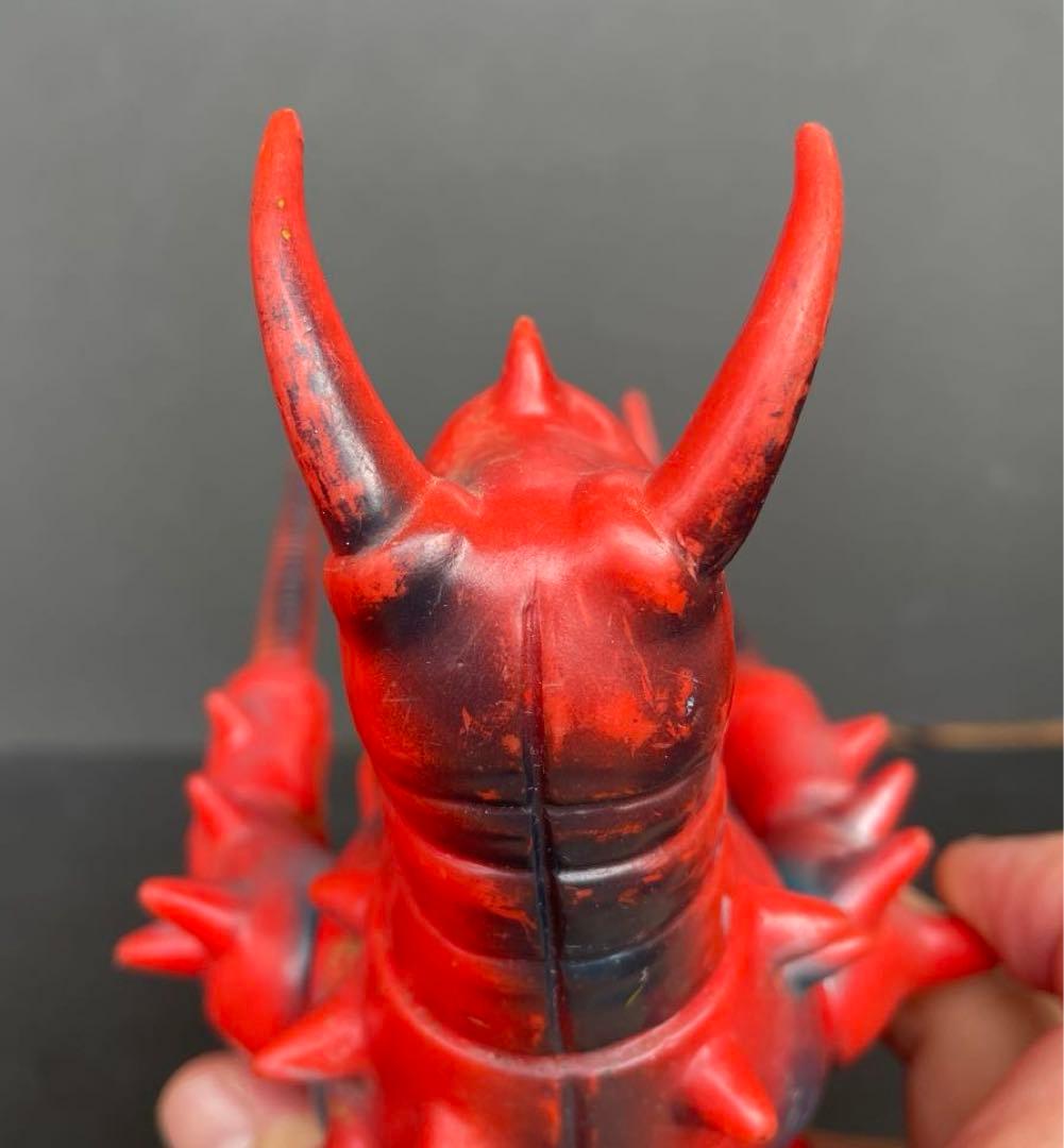 ブルマァク　 グドン　帰ってきたウルトラマン　公開当時品　 尻尾破損あり