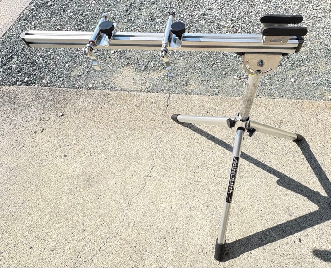 ミノウラRS1800メンテナンススタンド＆チェンローラーCR100