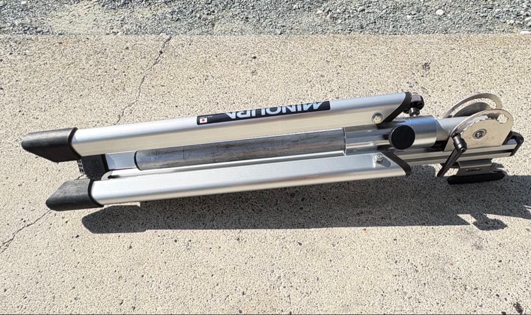 ミノウラRS1800メンテナンススタンド＆チェンローラーCR100