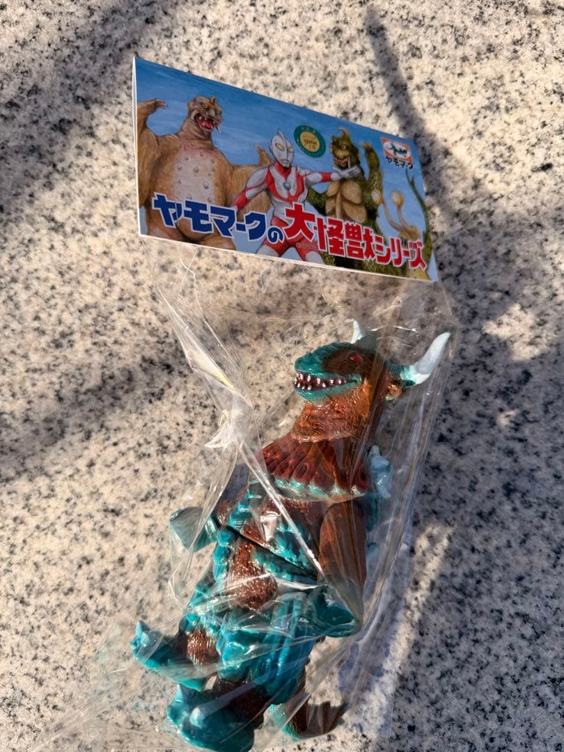 新作　ヤモマーク　カウラ　スーフェス