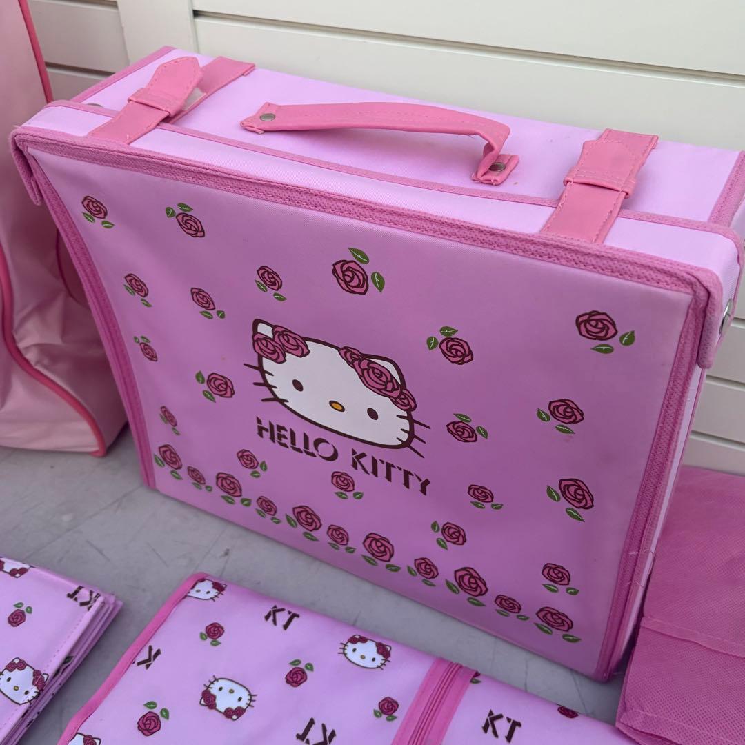 新品未使用　ハローキティ　クローゼット　セット