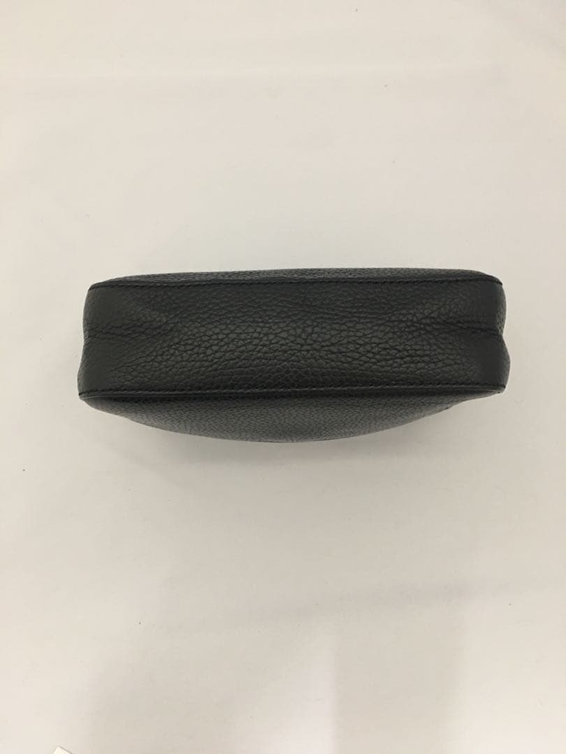 Vivienne Westwood 斜めがけショルダーバック