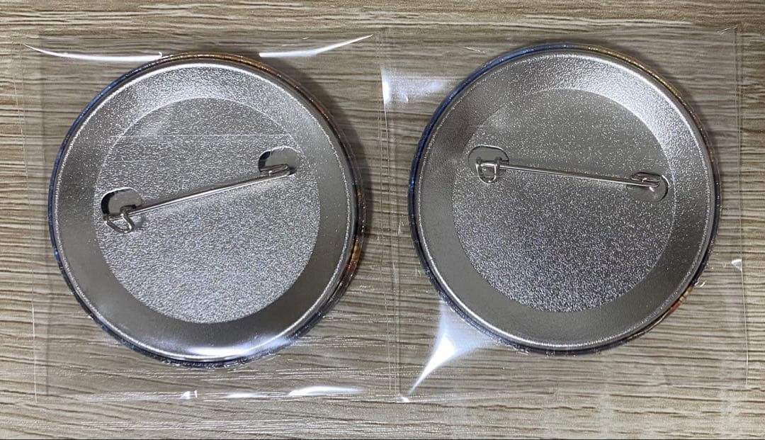 鬼滅の刃 冨岡義勇 決戦の火蓋を切る ティザー期 缶バッジ 2点セット