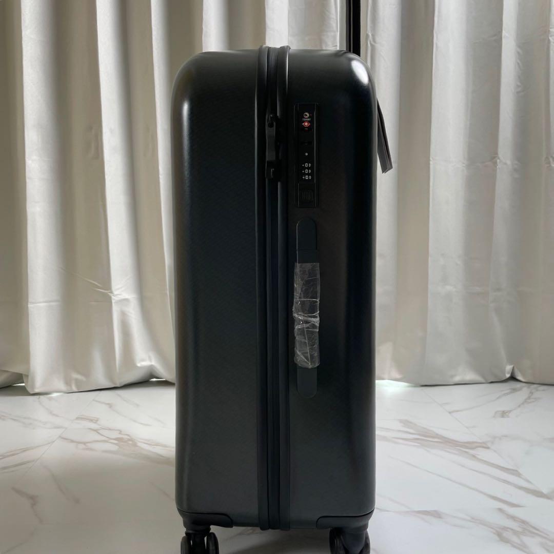 ミニクーパー　キャリーケース　黒　旅行　ロゴ　4輪　ファスナー　ロック式