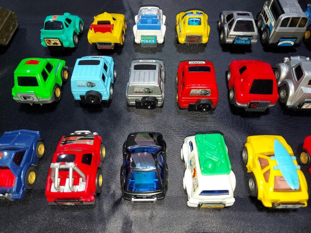 ◆　大幅値下げ！　極美品揃い　昭和の８７台含むレアなチョロQ１００台以上　◆