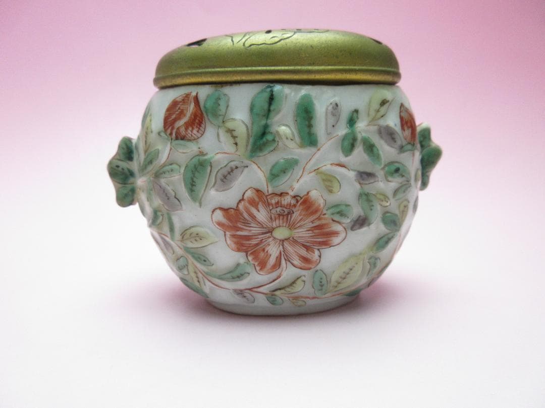 蝶彫刻 火屋 陽刻 花紋 古い 香炉 E90918