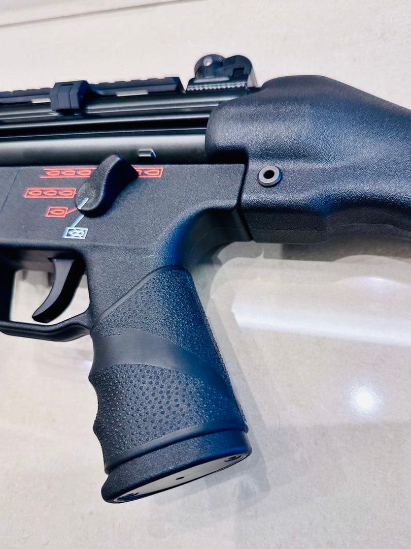 東京マルイ 次世代電動ガンMP5A5 A4仕様カスタム 室内展示のみ