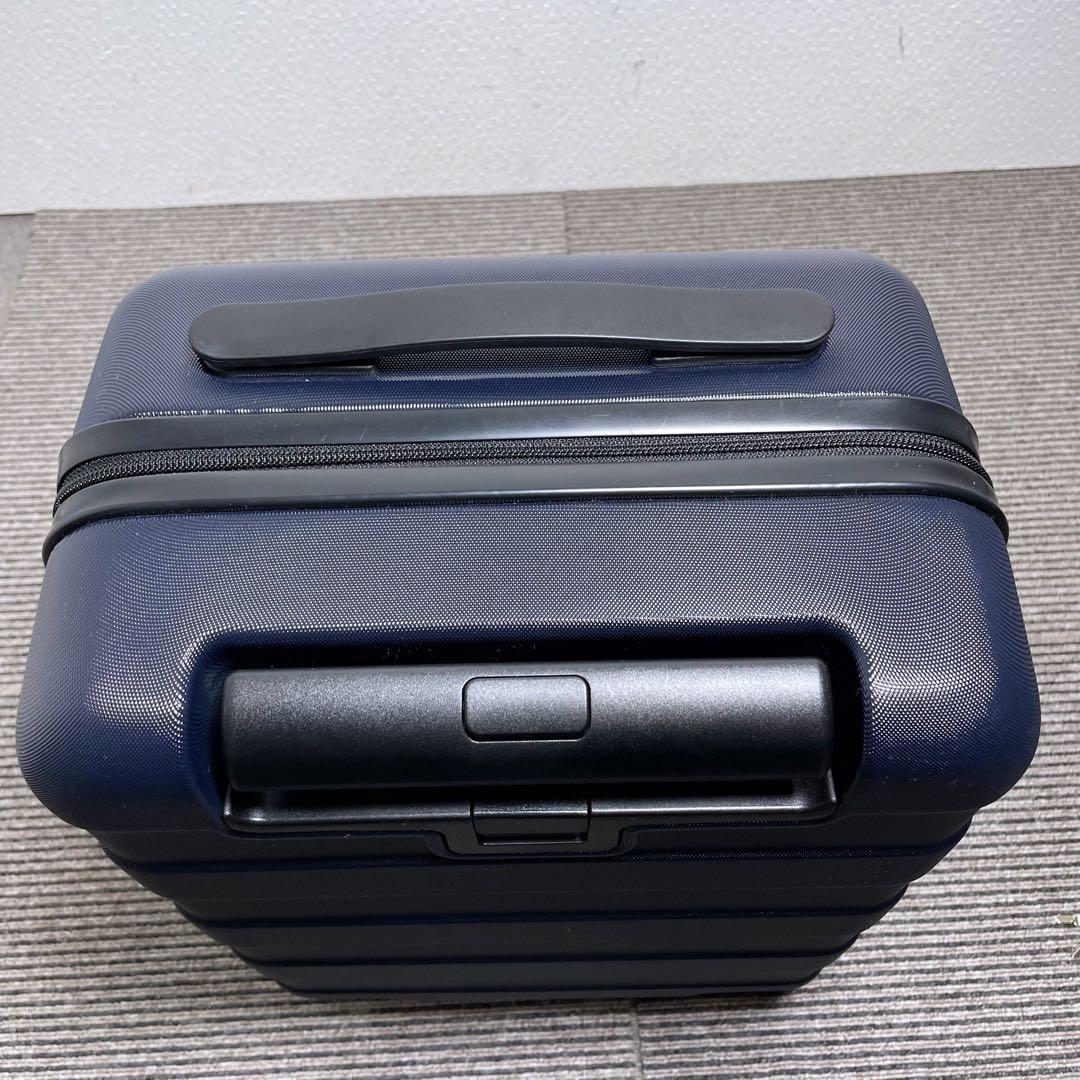 無印良品 バーを自由に調節できる ハードキャリーケース 20L 機内持込可能