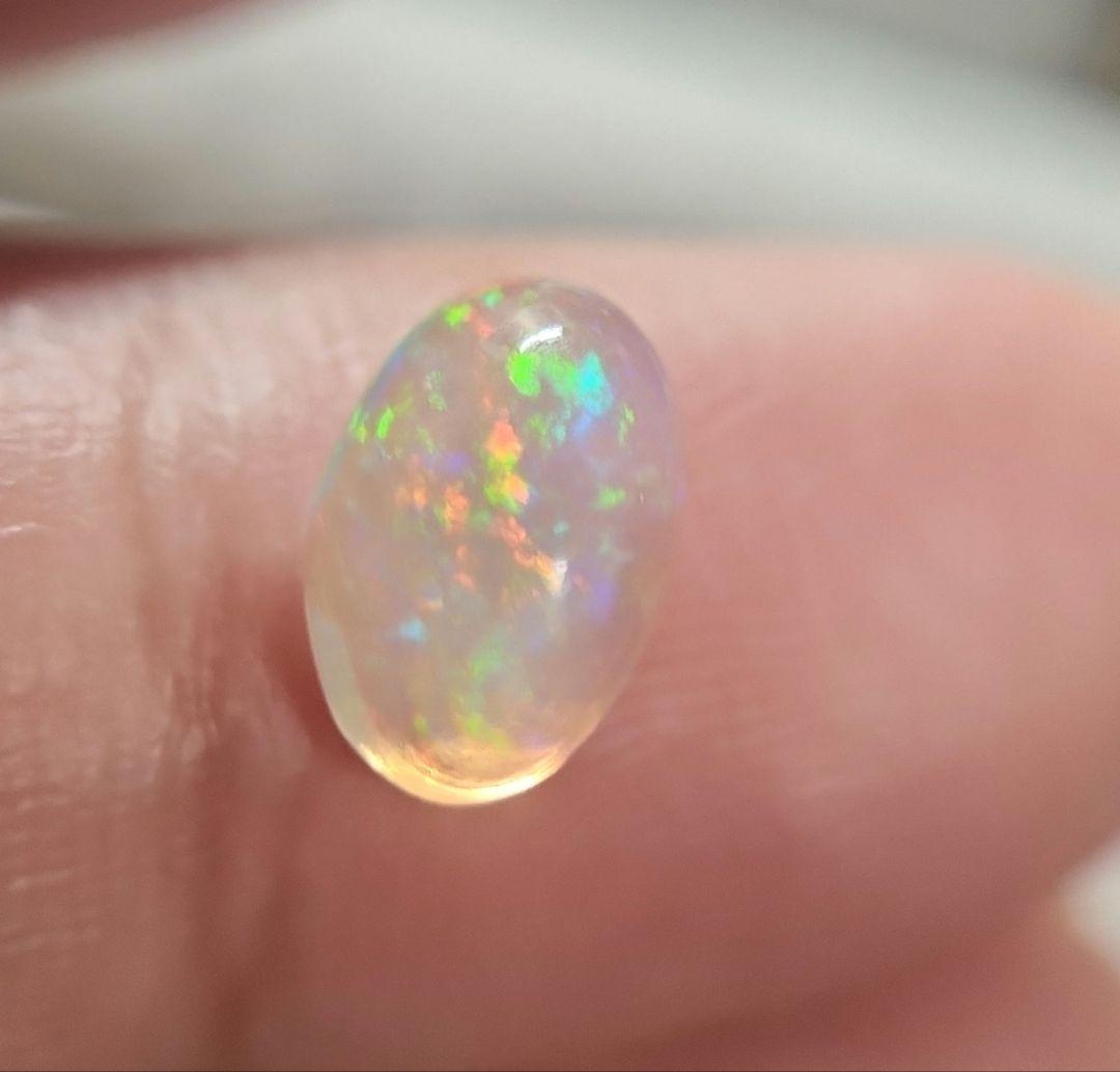 天然ファイアーオパール 1.365ct