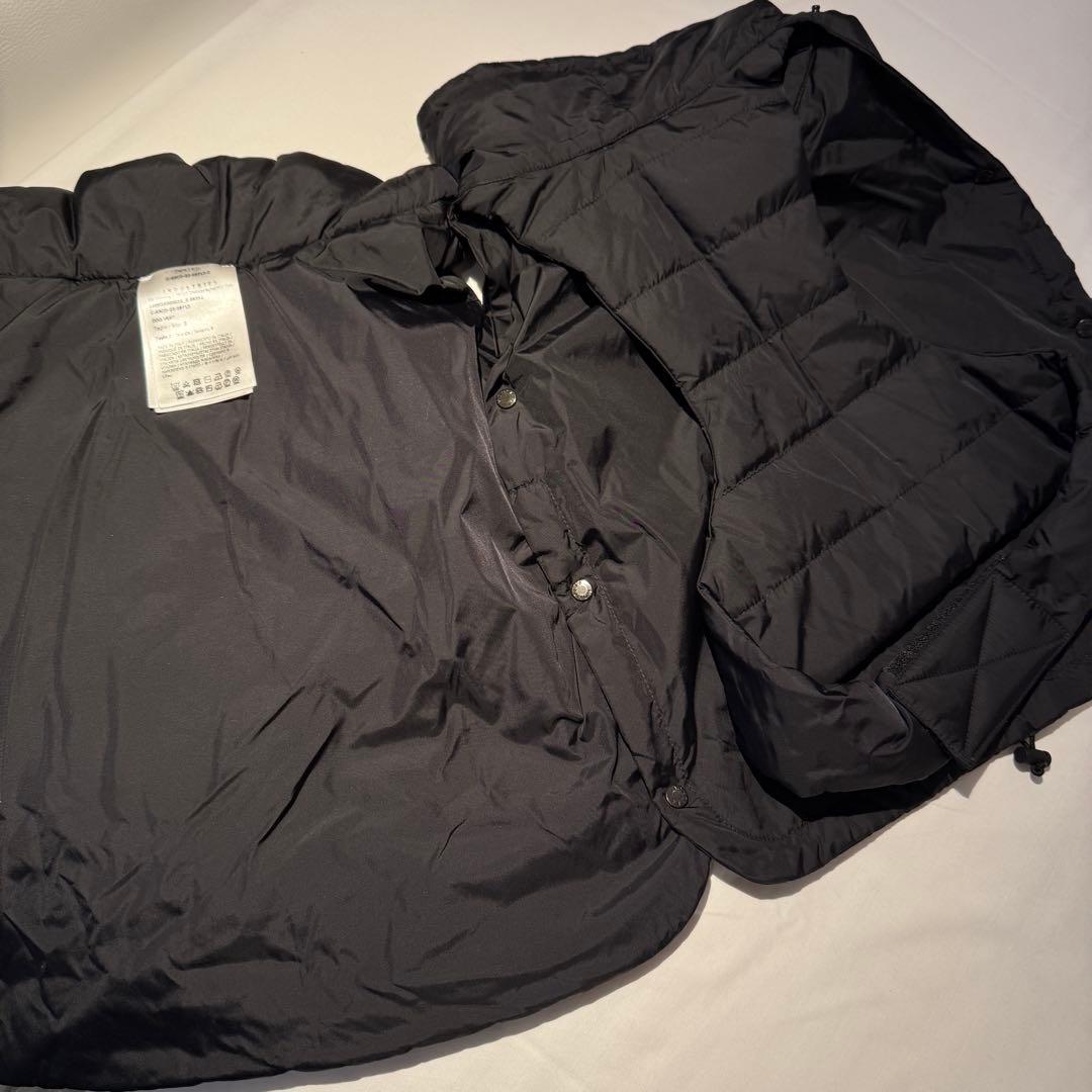 ダウンジャケット 犬 MONCLER モンクレール ブラック 黒 ドッグベスト