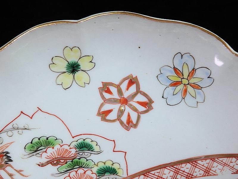 古伊万里　色絵　飛鶴に桜花紋　巻物の図　８寸皿　A571AS-fbku