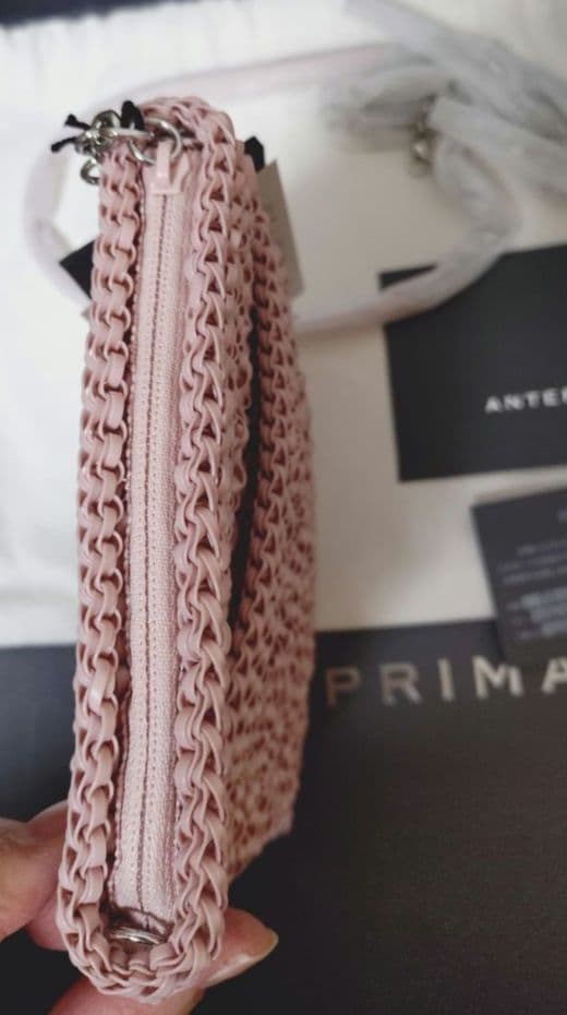 ☆未使用最終価格☆アンテプリマヴィアッジャトーレショルダーバッグピンクorブルー